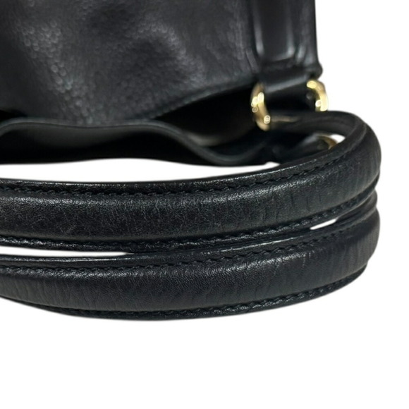 GUCCI Black Leather Shoulder Bag - Picture 11 of 11